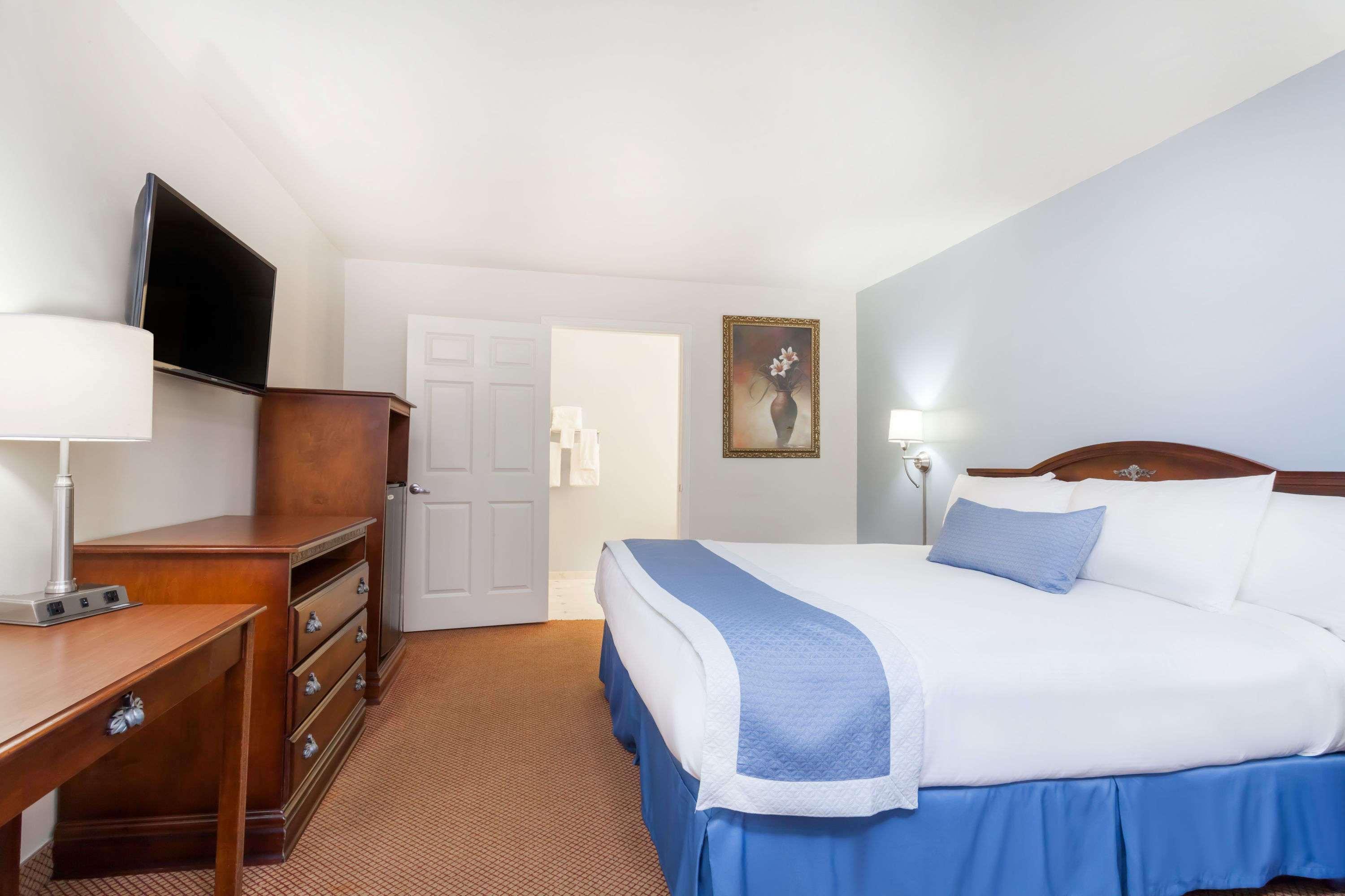 Days Inn By Wyndham Hampton Exterior foto